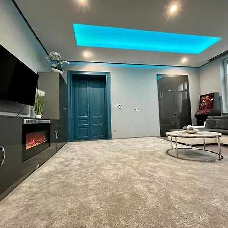 Apartamento Johngold Gold Debrecen