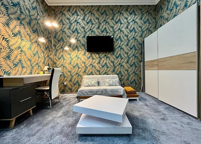 Johngold Gold Apartment *