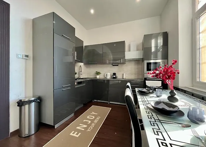 Johngold Gold Apartment Debrecen